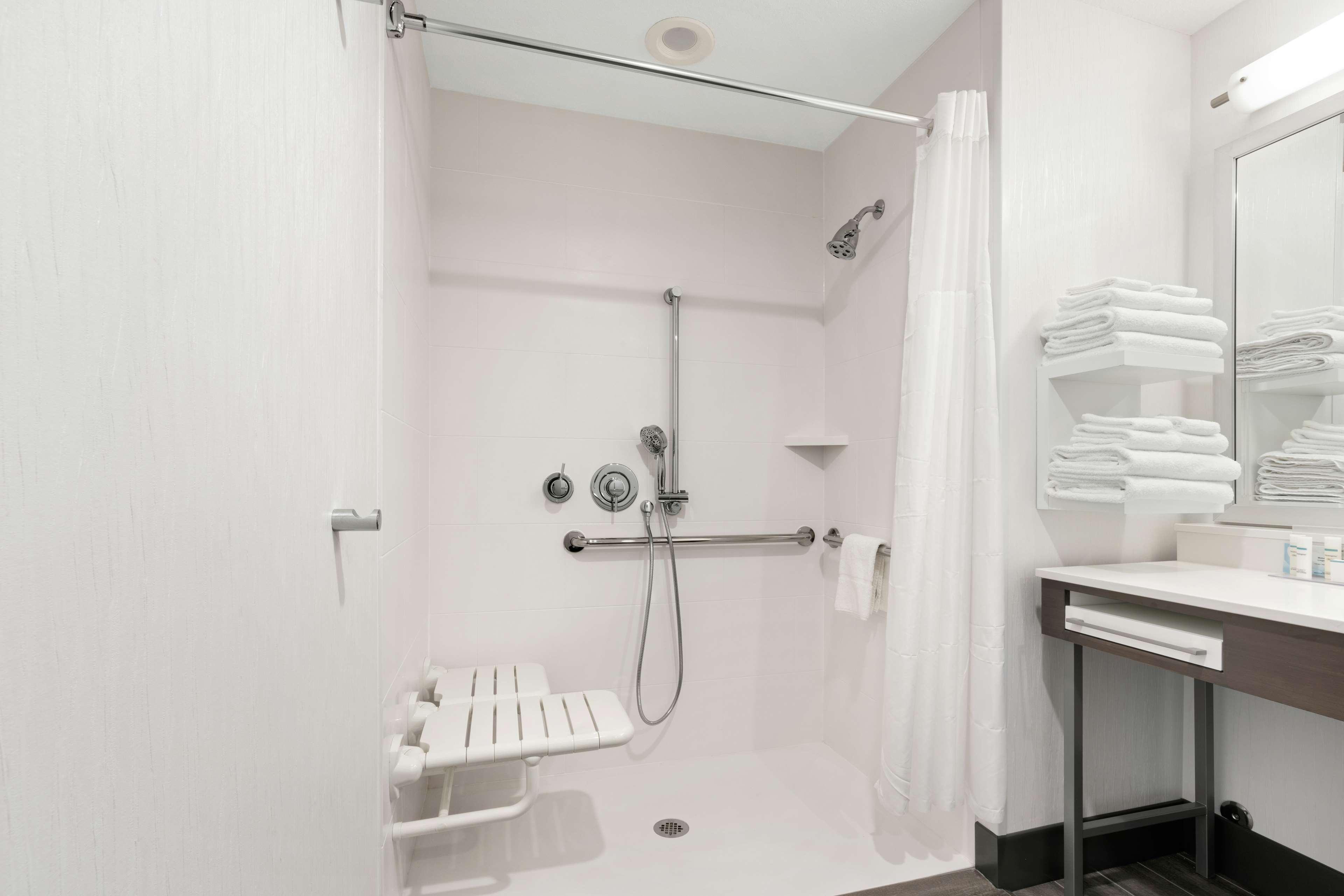 Hampton & Downtown-south Hotel 3*
