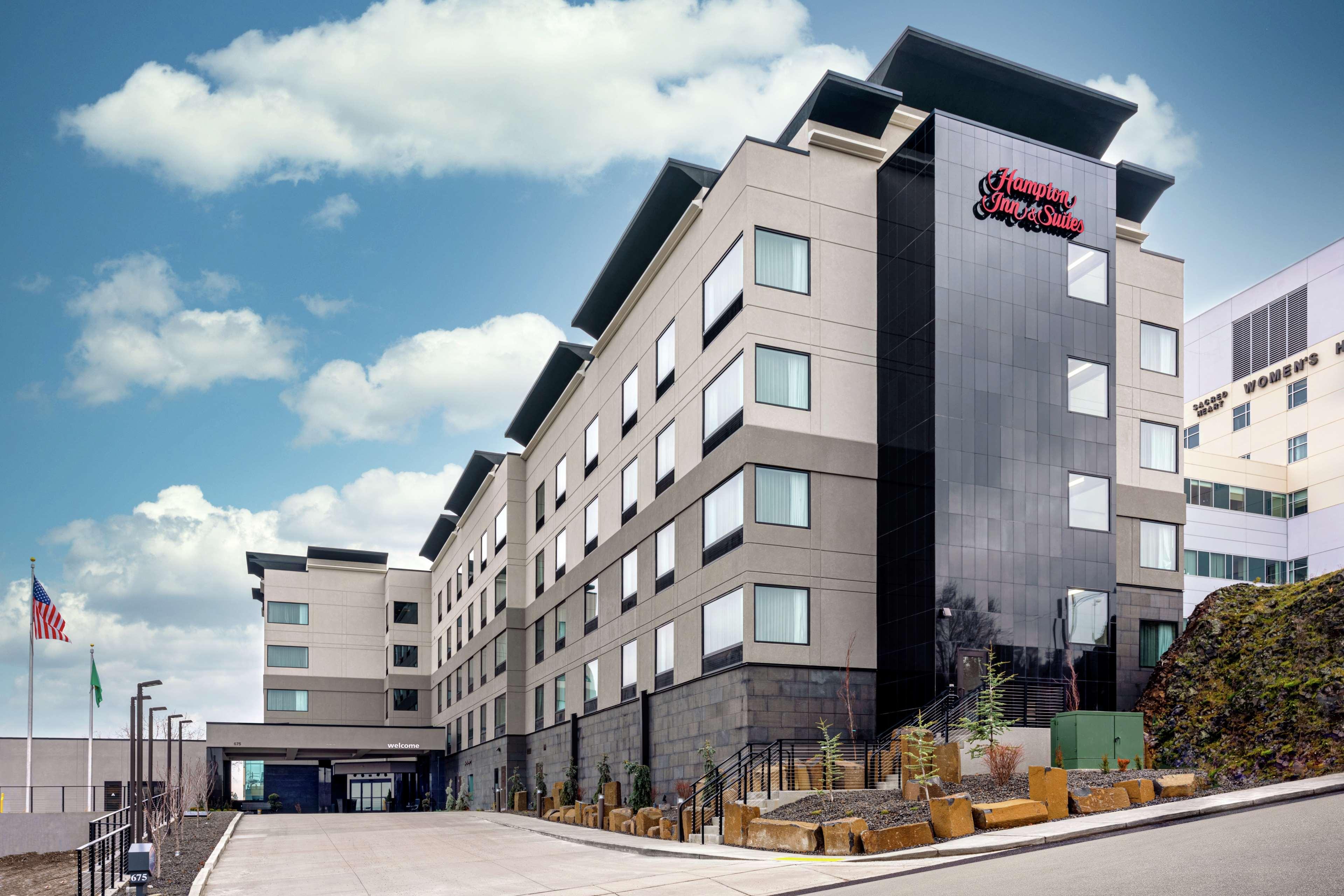 Hampton & Downtown-south Hotel 3*