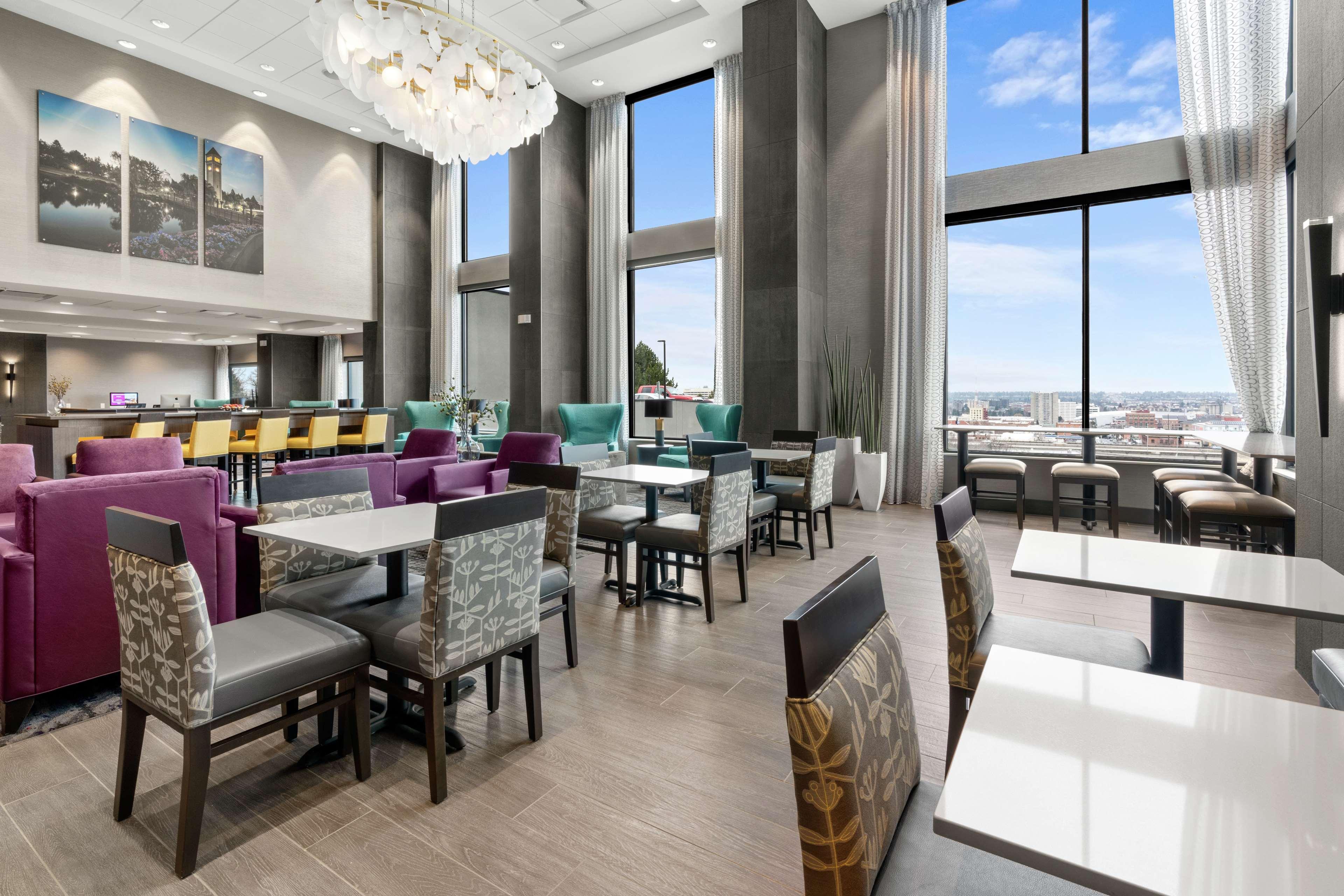 Hotel Hampton & Downtown-south