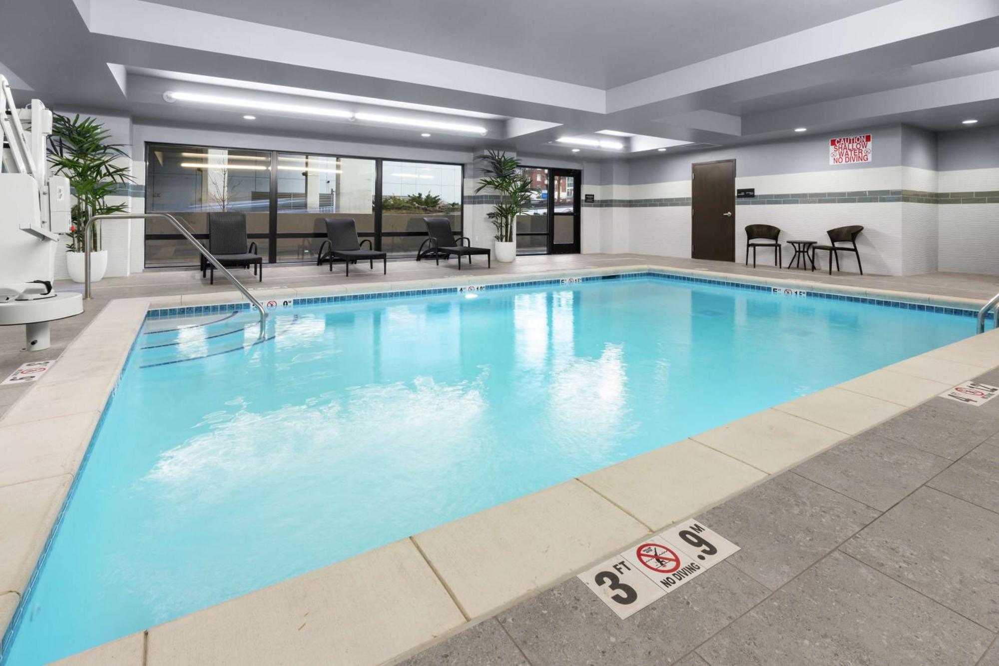 Hotel Hampton & Downtown-south 3*